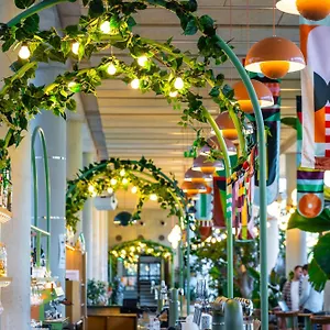 https://the-peoplemarais.fr-paris.fr