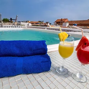Hotell 3 Banderas